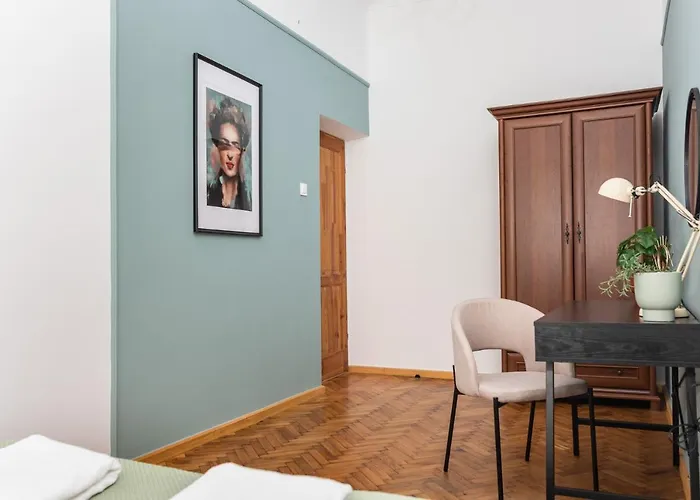 Classy Old Town - By Upstairs Krakov